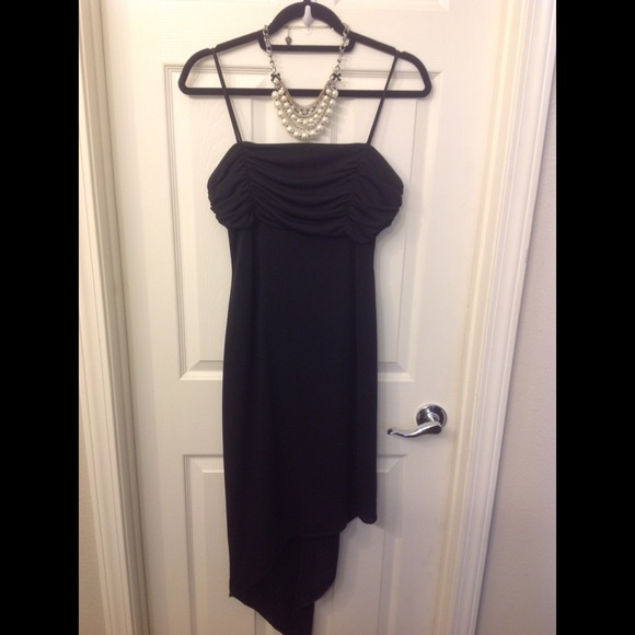 Host Pick Couture Black Size 6 LBD EUC - Picture 1 of 3